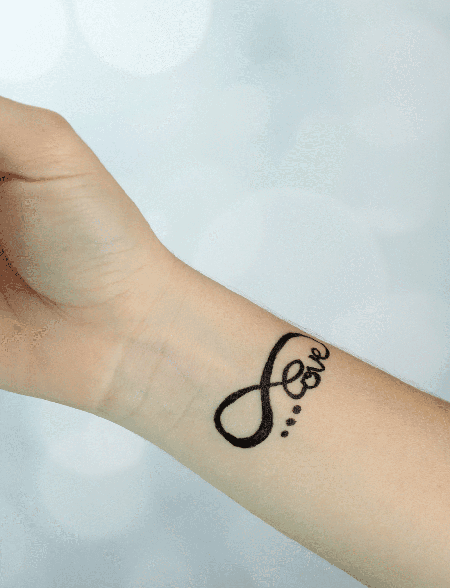 Tatuagens Femininas no Braço