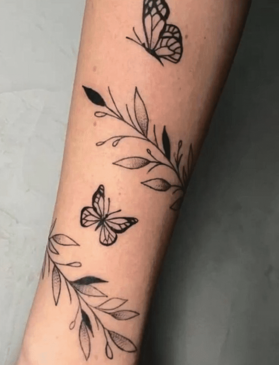 Tatuagens Femininas no Braço