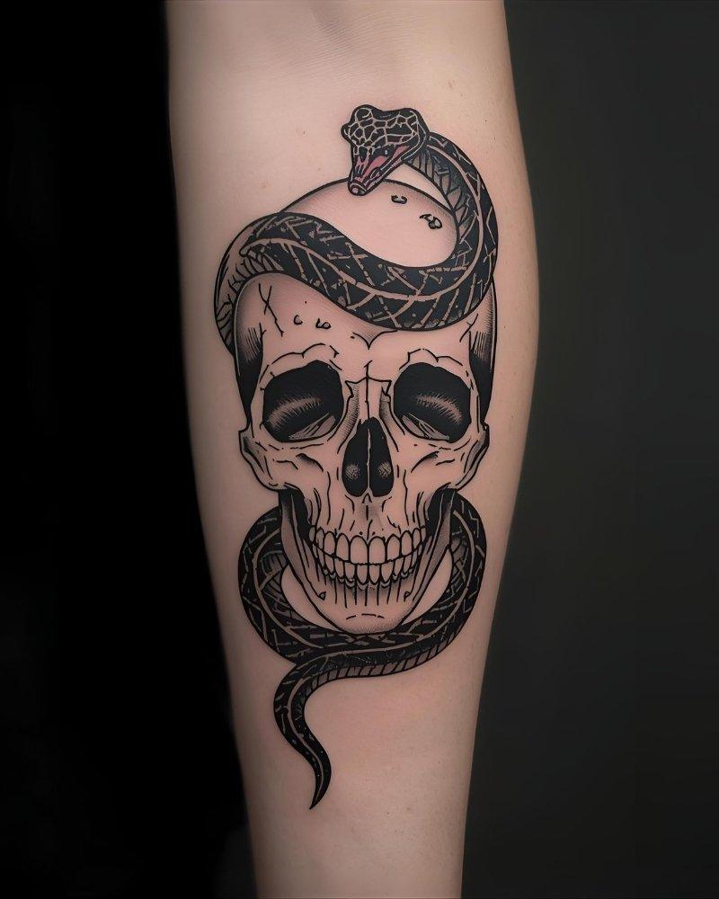 Tatuagem masculina no braço