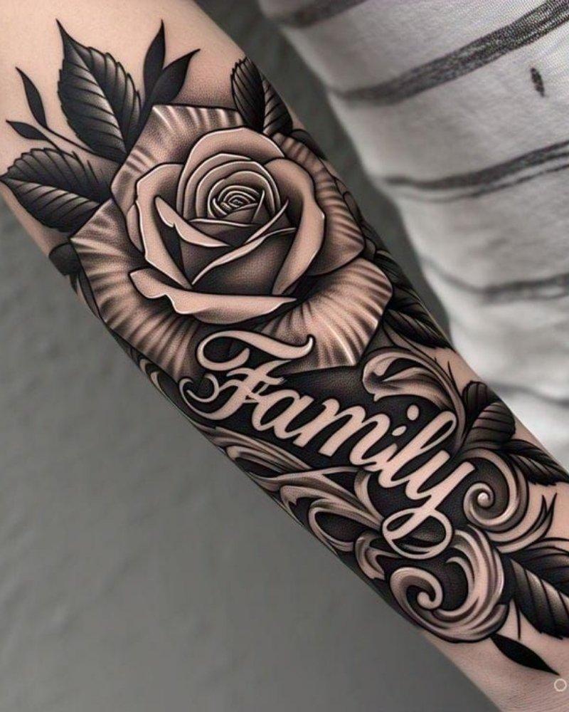 Tatuagem masculina no braço