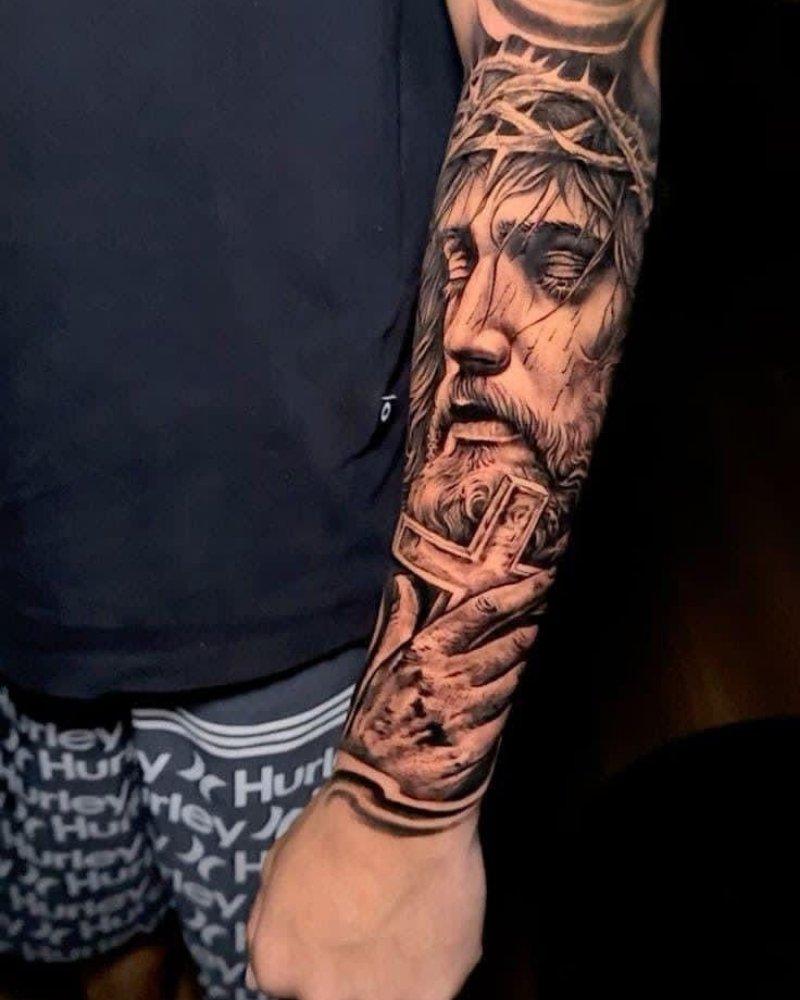 Tatuagem masculina no braço