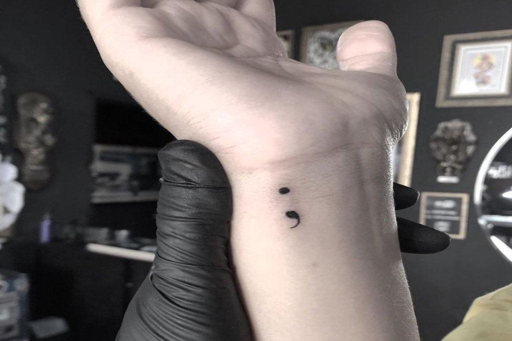 Significado Tattoo Ponto e Vírgula