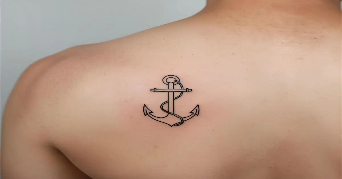 Tatuagens Masculinas Pequenas nas Costas