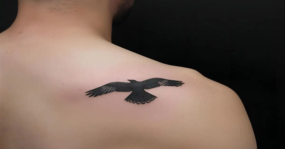 Tatuagens Masculinas Pequenas nas Costas