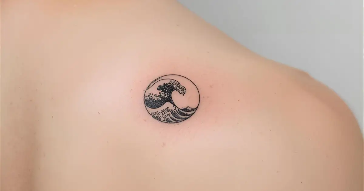 Tatuagens Masculinas Pequenas nas Costas
