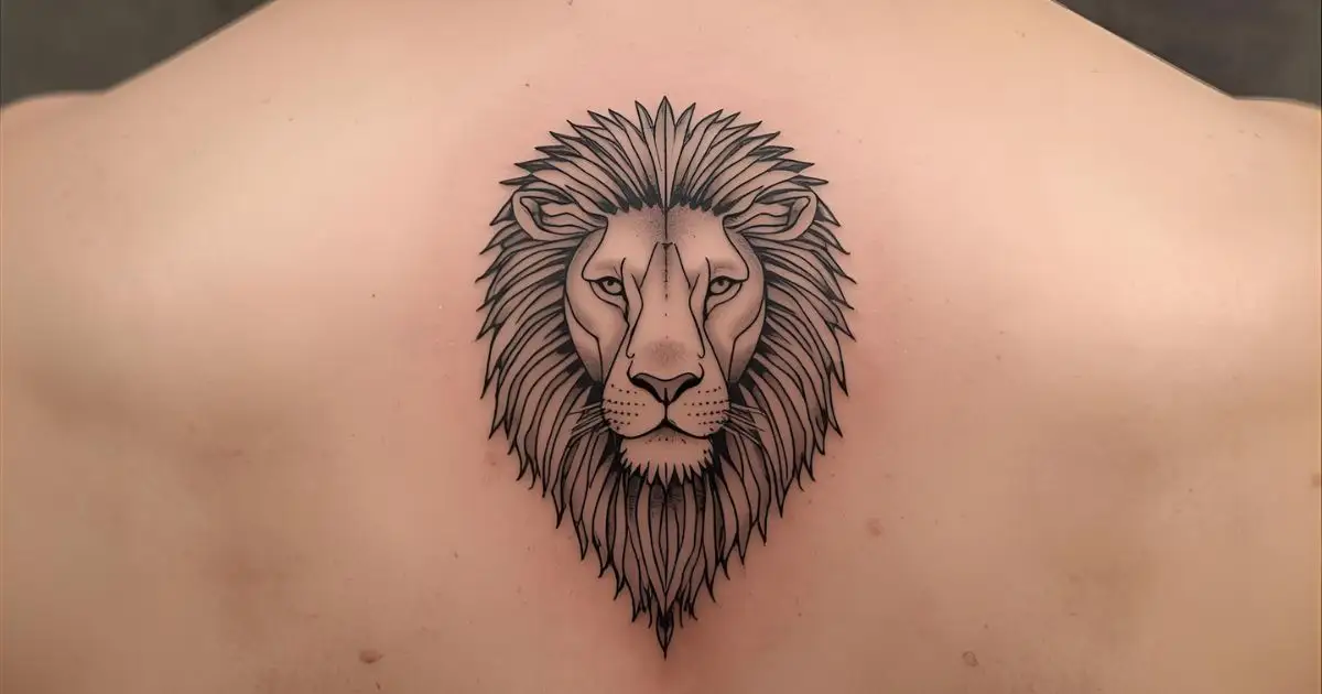 Tatuagens Masculinas Pequenas nas Costas